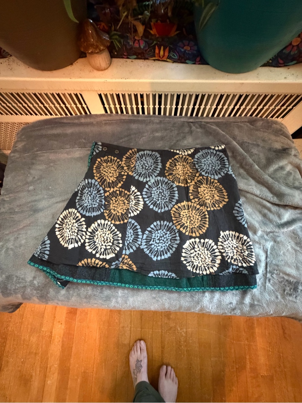 Moshiki Hot Cookie Reversible Wrap Skirt with Pocket